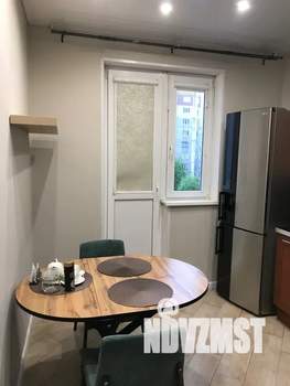 1-к квартира, посуточно, 41м2, 2/9 этаж