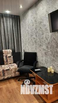 1-к квартира, посуточно, 32м2, 1/9 этаж