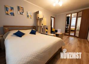 1-к квартира, посуточно, 33м2, 4/9 этаж