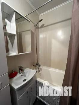 1-к квартира, посуточно, 36м2, 4/9 этаж