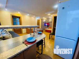 2-к квартира, посуточно, 45м2, 1/1 этаж