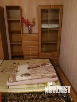 2-к квартира, посуточно, 45м2, 1/5 этаж