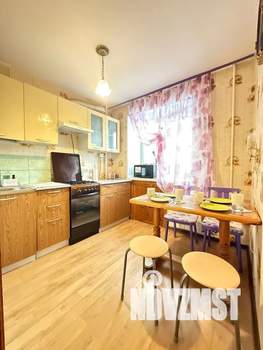 2-к квартира, посуточно, 45м2, 4/5 этаж