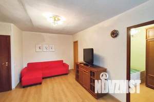 2-к квартира, посуточно, 43м2, 1/5 этаж