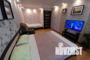 1-к квартира, посуточно, 33м2, 5/9 этаж