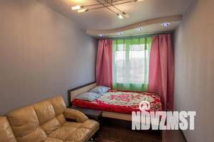 2-к квартира, посуточно, 45м2, 8/10 этаж