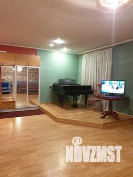 2-к квартира, посуточно, 70м2, 2/4 этаж