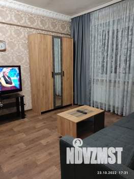 1-к квартира, посуточно, 36м2, 3/3 этаж