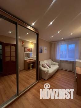Студия квартира, посуточно, 44м2, 5/5 этаж