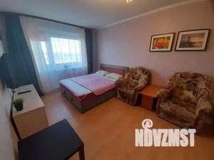 1-к квартира, посуточно, 33м2, 1/1 этаж