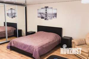 1-к квартира, посуточно, 32м2, 3/6 этаж