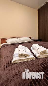 Студия квартира, посуточно, 20м2, 1/3 этаж