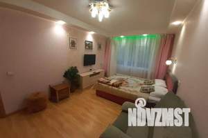 1-к квартира, посуточно, 33м2, 2/9 этаж