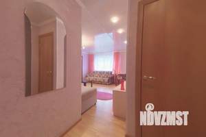 2-к квартира, посуточно, 45м2, 1/1 этаж