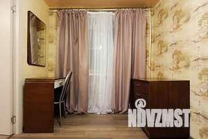 2-к квартира, посуточно, 45м2, 3/5 этаж