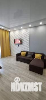 Студия квартира, посуточно, 38м2, 4/7 этаж