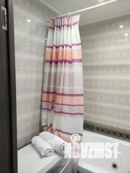 2-к квартира, посуточно, 44м2, 1/1 этаж