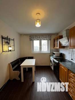 1-к квартира, посуточно, 36м2, 4/9 этаж