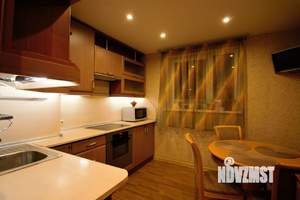 2-к квартира, посуточно, 56м2, 1/9 этаж