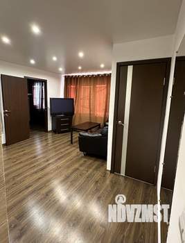 2-к квартира, посуточно, 45м2, 5/5 этаж