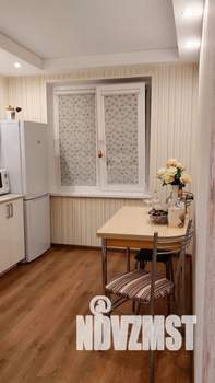 1-к квартира, посуточно, 31м2, 10/10 этаж