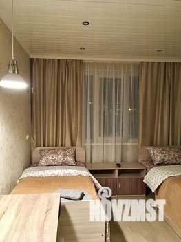 Студия квартира, посуточно, 12м2, 1/9 этаж