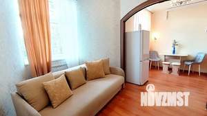 2-к квартира, посуточно, 52м2, 1/1 этаж