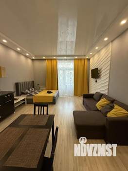 1-к квартира, посуточно, 38м2, 1/1 этаж