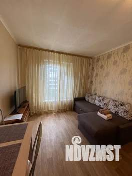 Студия квартира, посуточно, 17м2, 6/9 этаж