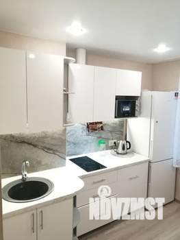 1-к квартира, посуточно, 31м2, 4/9 этаж