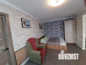 2-к квартира, посуточно, 45м2, 5/5 этаж
