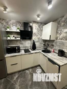 1-к квартира, посуточно, 32м2, 8/9 этаж