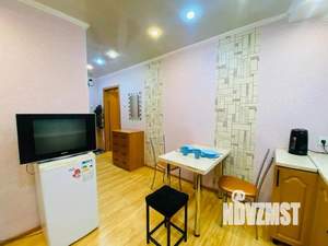 1-к квартира, посуточно, 33м2, 1/1 этаж