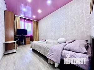 1-к квартира, посуточно, 47м2, 1/1 этаж