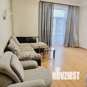 1-к квартира, посуточно, 38м2, 4/7 этаж