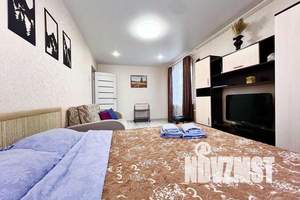 1-к квартира, посуточно, 40м2, 9/9 этаж