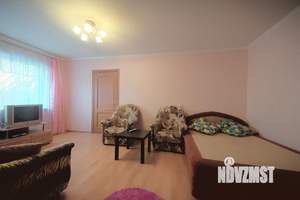 2-к квартира, посуточно, 45м2, 1/5 этаж