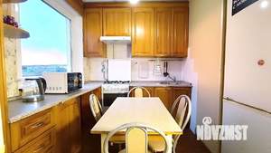 3-к квартира, посуточно, 62м2, 1/1 этаж