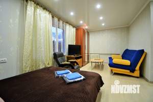 1-к квартира, посуточно, 36м2, 3/5 этаж