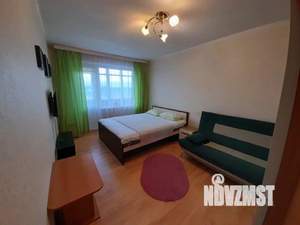 1-к квартира, посуточно, 33м2, 1/1 этаж