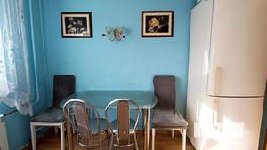 3-к квартира, посуточно, 55м2, 1/1 этаж