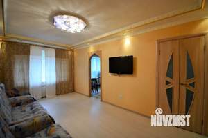 2-к квартира, посуточно, 48м2, 1/5 этаж