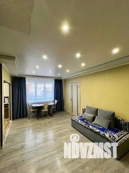 2-к квартира, посуточно, 42м2, 1/1 этаж