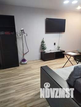 1-к квартира, посуточно, 33м2, 4/5 этаж