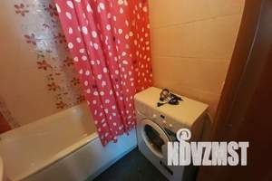 1-к квартира, посуточно, 34м2, 8/10 этаж