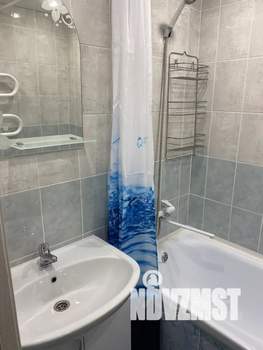 1-к квартира, посуточно, 33м2, 4/9 этаж