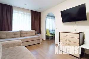 2-к квартира, посуточно, 47м2, 1/5 этаж