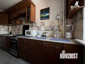 1-к квартира, посуточно, 41м2, 3/5 этаж