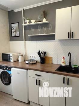 1-к квартира, посуточно, 35м2, 3/5 этаж