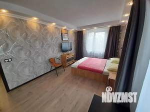 1-к квартира, посуточно, 33м2, 4/10 этаж